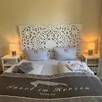 Wellenklang - Luxusbungalow Mit Rosengarten