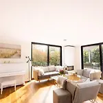 Wellenklang - Luxusbungalow Mit Rosengarten Daire