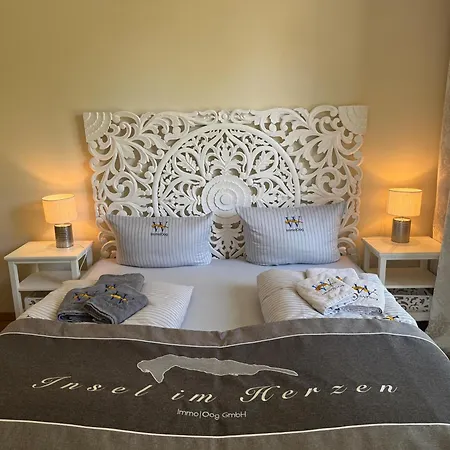 Wellenklang - Luxusbungalow Mit Rosengarten