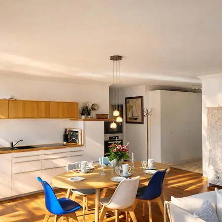Daire Wellenklang - Luxusbungalow Mit Rosengarten