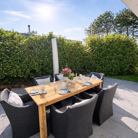 Wellenklang - Luxusbungalow Mit Rosengarten *