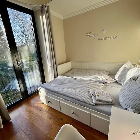 Wellenklang - Luxusbungalow Mit Rosengarten Daire Wangerooge