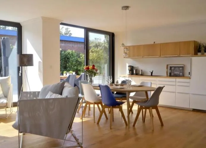 Wellenklang - Luxusbungalow Mit Rosengarten