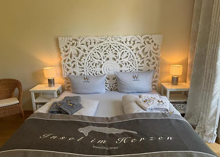 Wellenklang - Luxusbungalow Mit Rosengarten