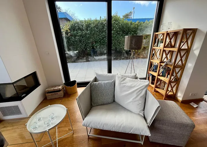 Wellenklang - Luxusbungalow Mit Rosengarten Wangerooge